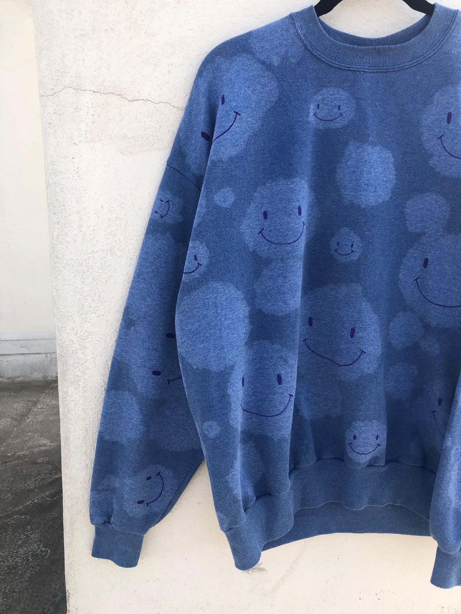 1/1 FADED BLUE SMILEY CREW