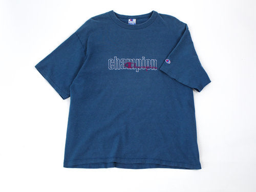 VINTAGE CHAMPION SPELL OUT SCRIPT TEE