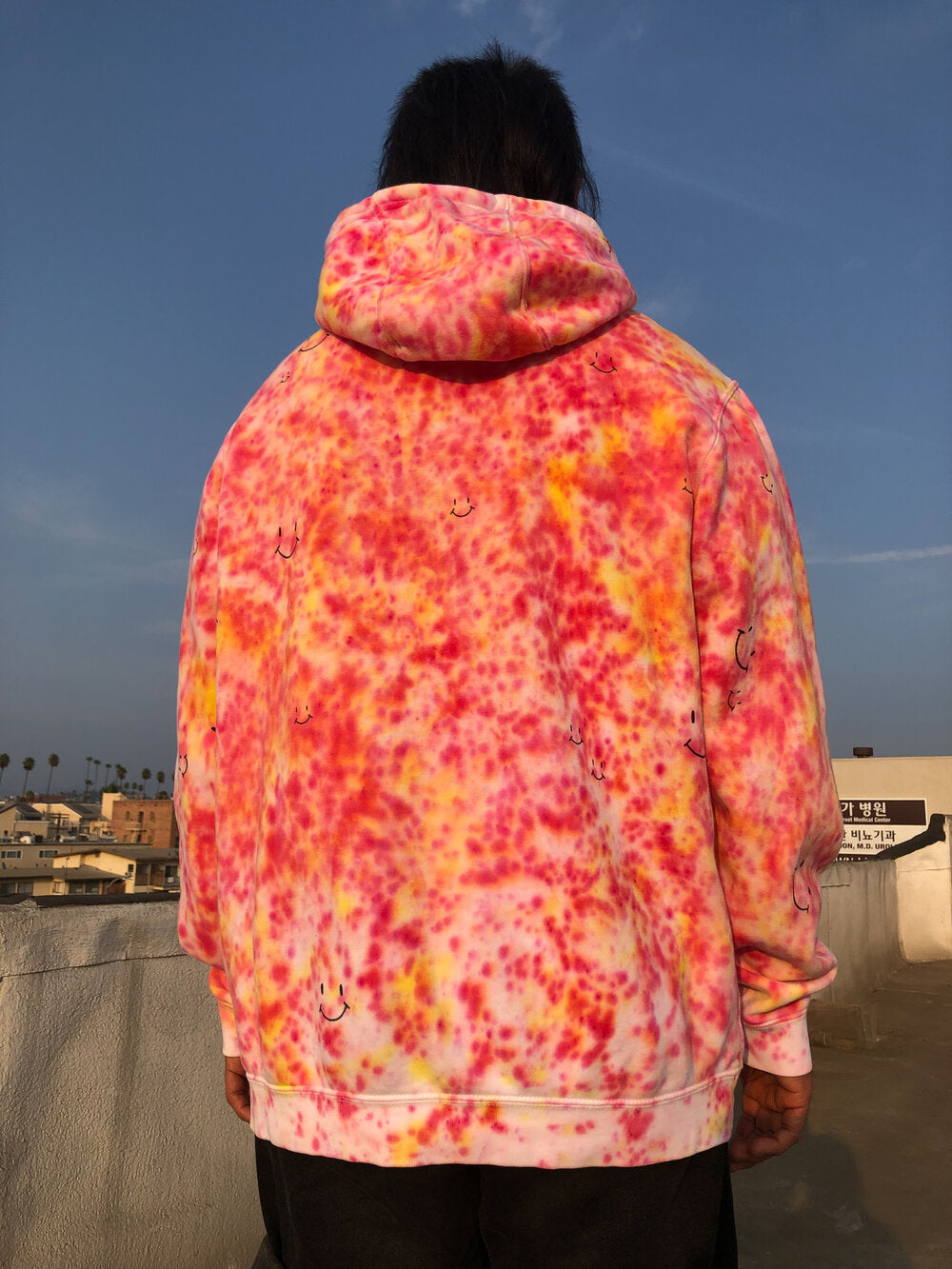 1/1 NIKE RED & YELLOW SMILEY HOODIE